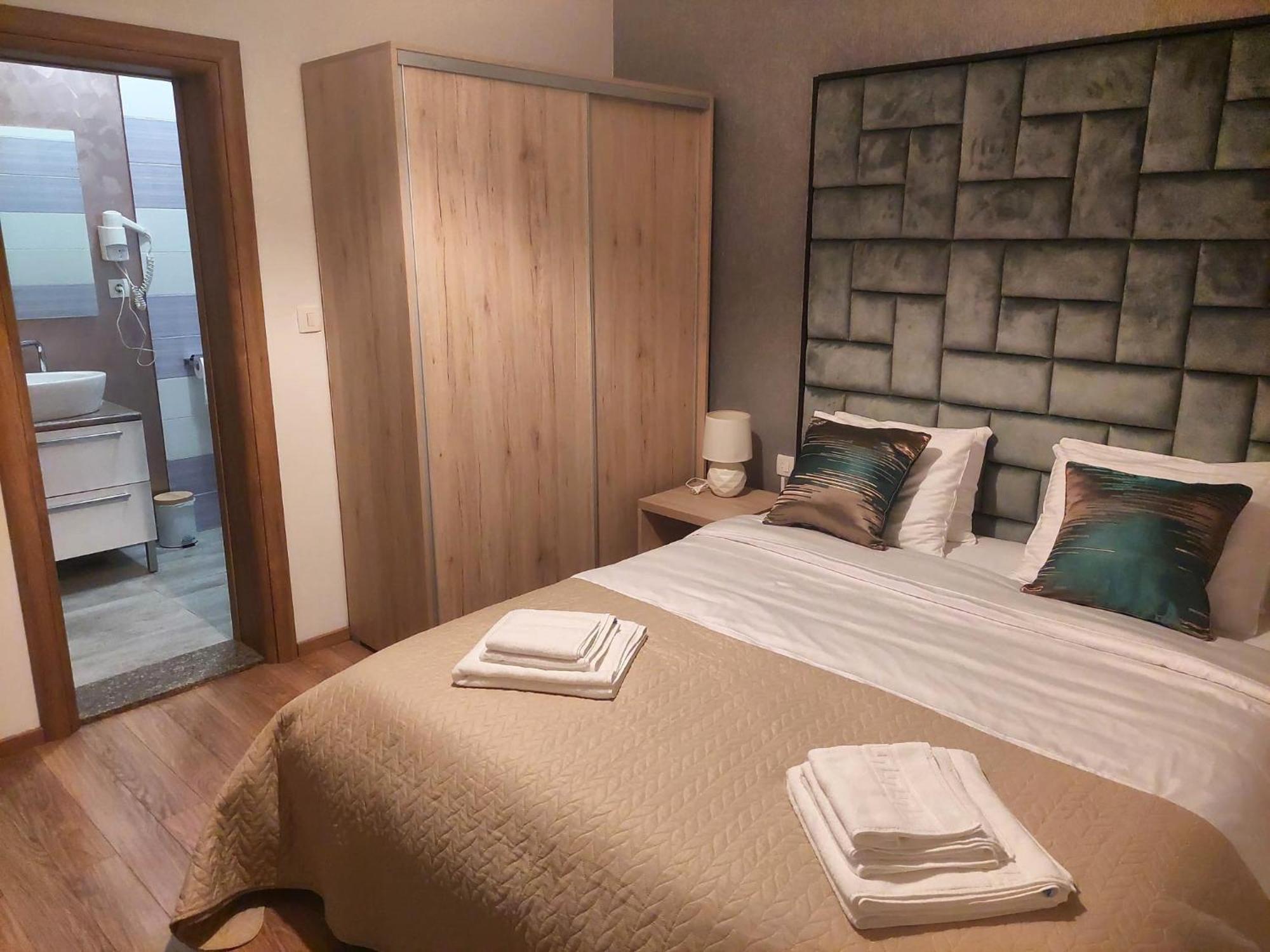 ホテル Sea La Vie Holiday House ビビニェ エクステリア 写真